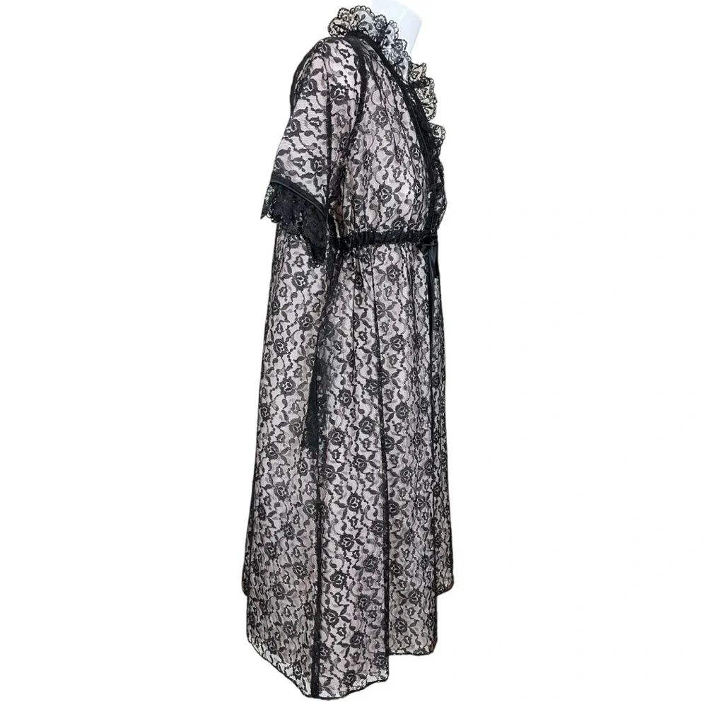 Union Made Fashions by Marilyn Pink with Black Lace Overlay Belted Robe Small